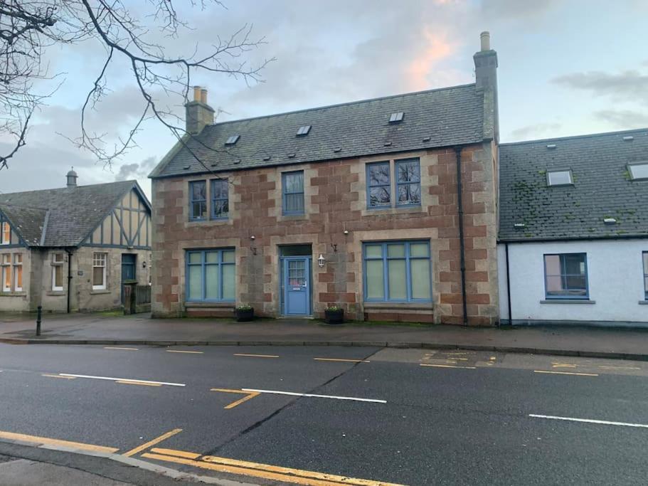 The Old Post Office Apartment Golspie Bagian luar foto